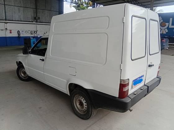 FIAT FIORINO 1.3 MPI FURGÃO 8V FLEX 2P MANUAL FIAT FIORINO 1.3 MPI FURGÃO 8V FLEX 2P MANUAL